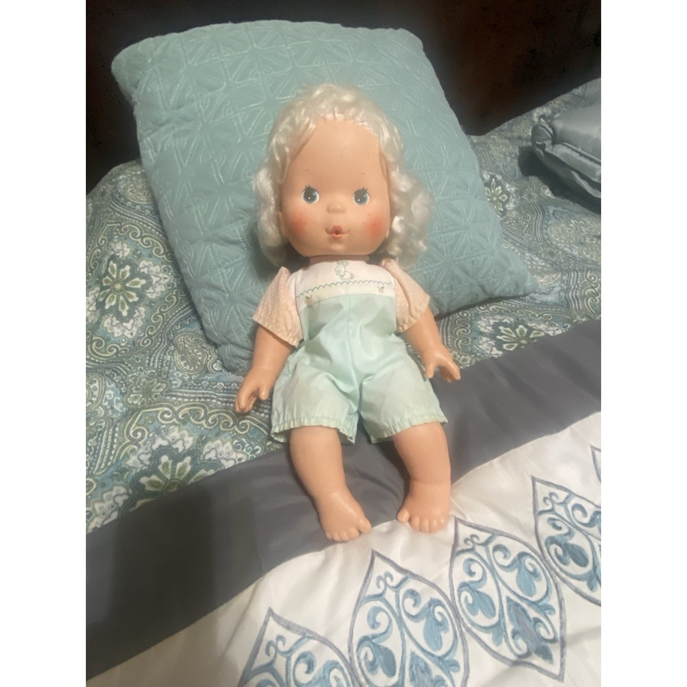 Vintage 1982 Kenner Strawberry Shortcake Friends Apricot Blow Kiss Baby Doll